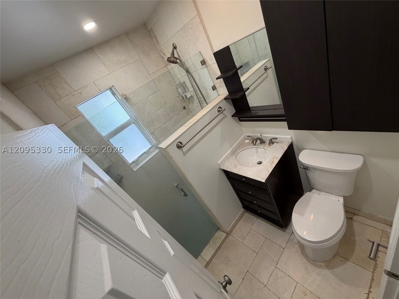 1047 Sw 76th Ave #1045 - Photo 3 of 23