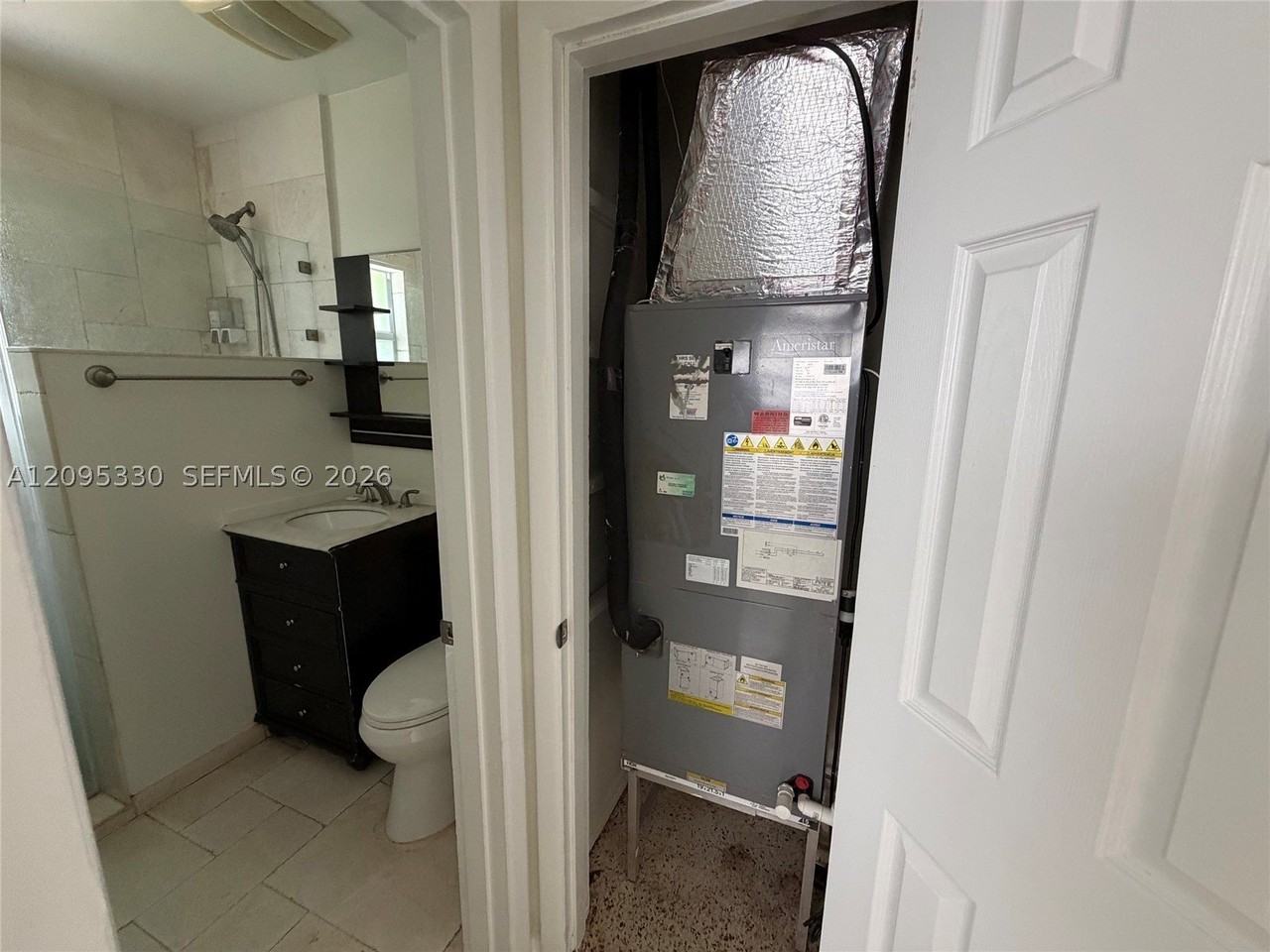 1047 Sw 76th Ave #1045 - Photo 5 of 23
