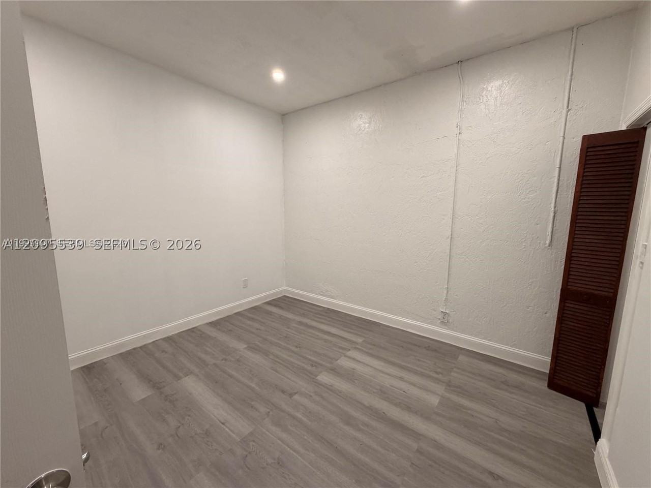 2804 Nw 7th Ct #2804 - Photo 5 of 7
