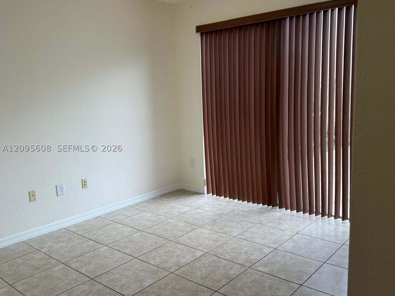 11915 Sw 153rd Ct #11915 - Photo 3 of 13