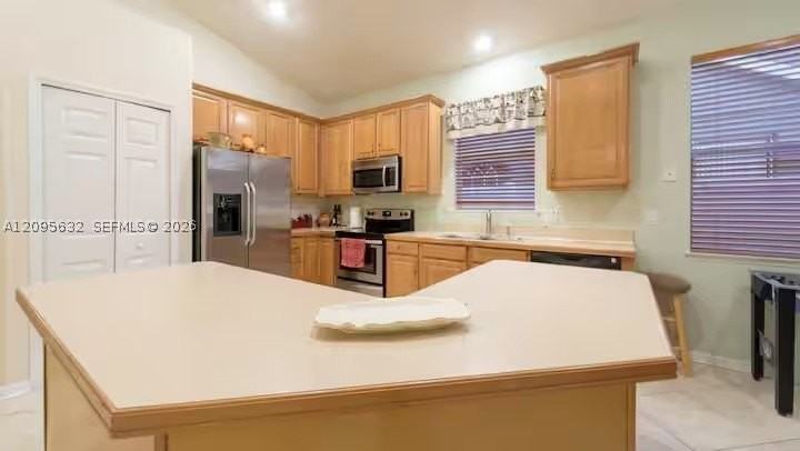 13345 Meadow Bay Loop - Photo 3 of 25