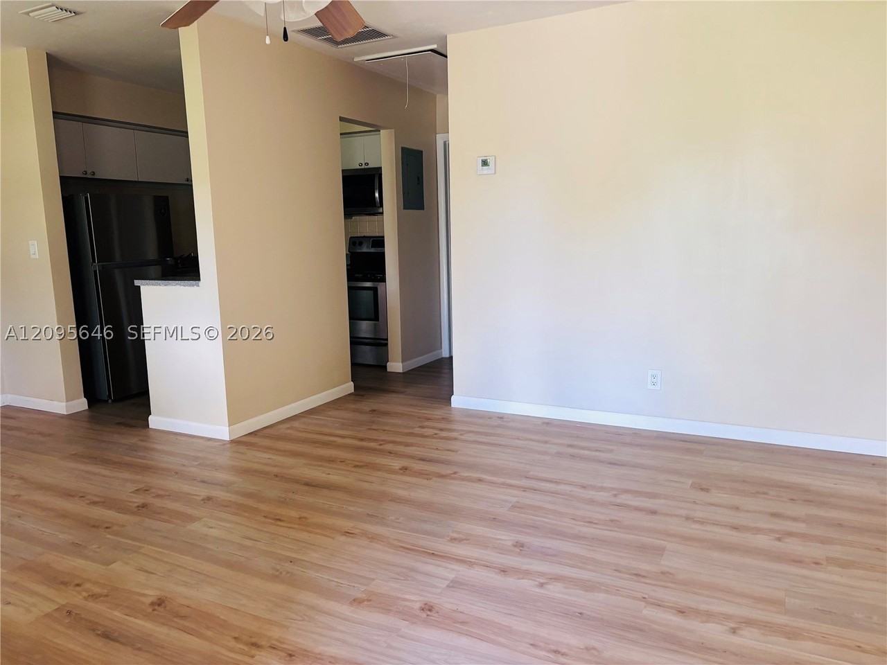 1004 Sw 2nd Ave #0 - Photo 5 of 12