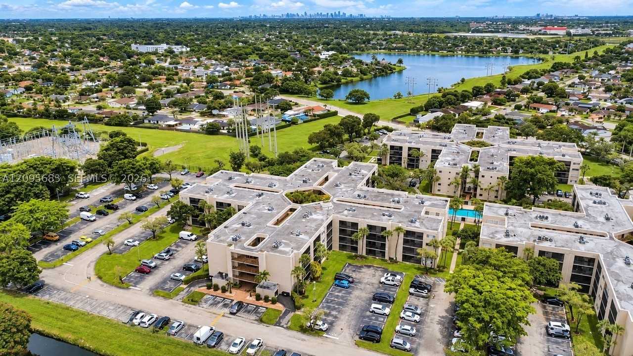 8400 Sw 133rd Avenue Rd #318 - Photo 3 of 21