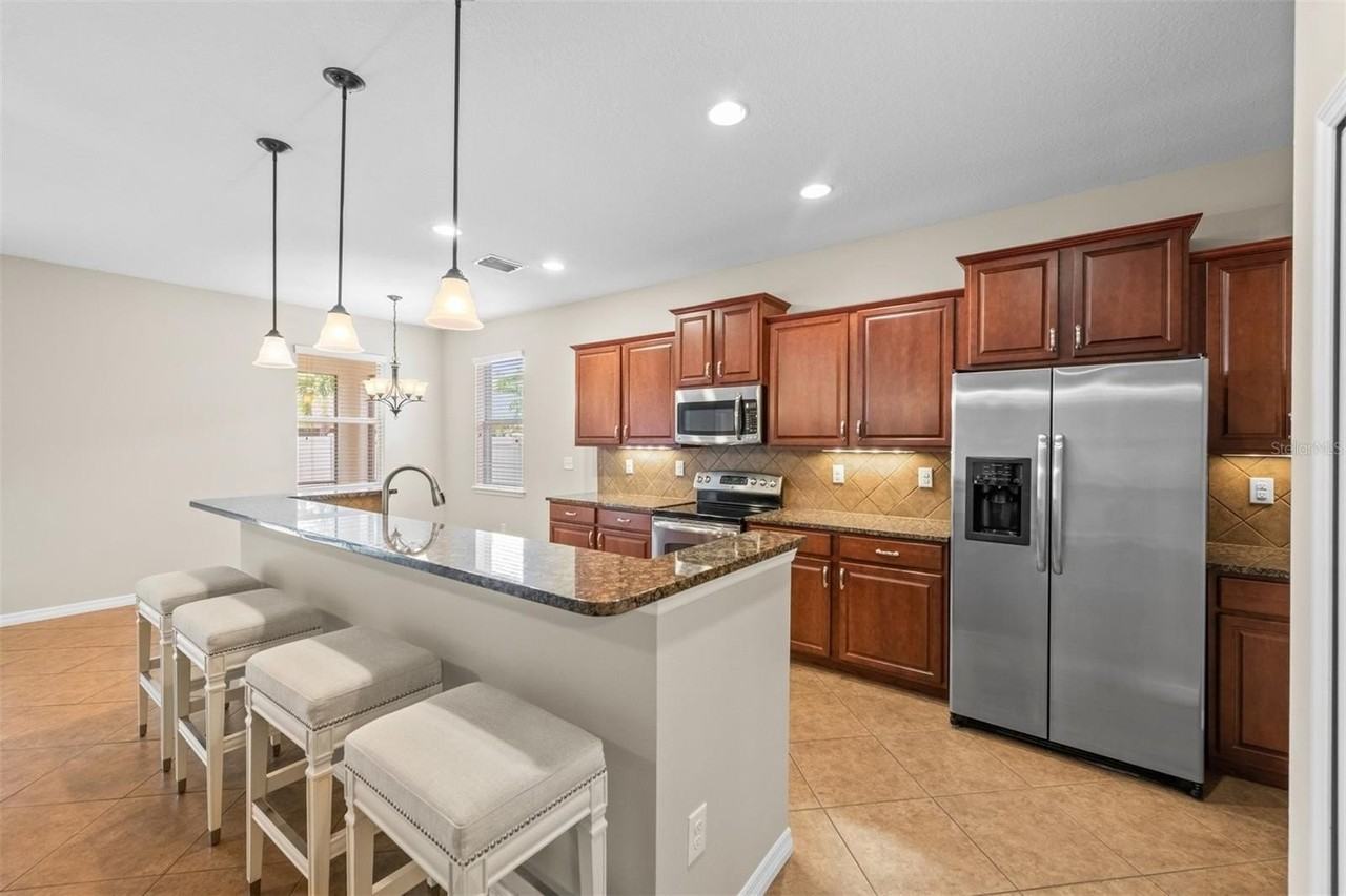 8302 Karpeal Dr - Photo 7 of 43