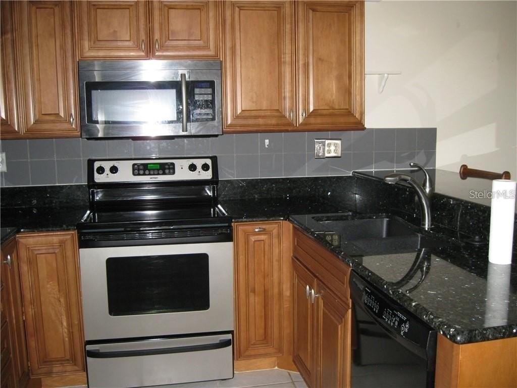 6002 7th Ave W #6002 - Photo 4 of 16