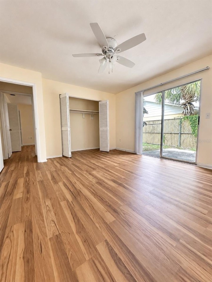 1613 28th St W - Photo 4 of 15