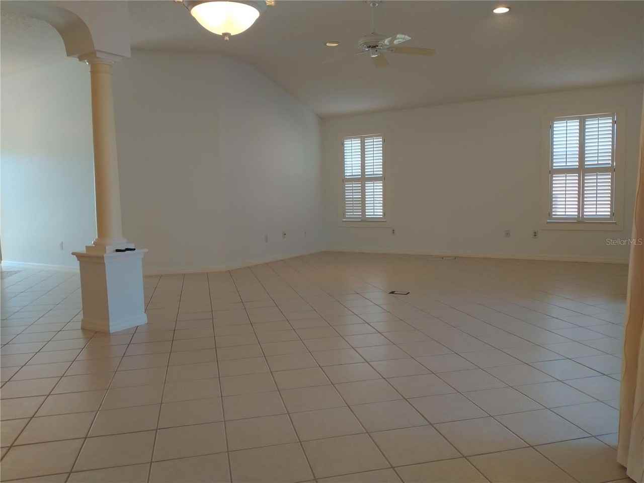 1233 Oak Forest Dr - Photo 6 of 25