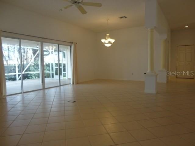 1233 Oak Forest Dr - Photo 7 of 25