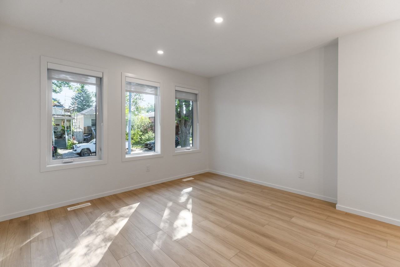 11440 87 Street Northwest - Photo 5 of 28