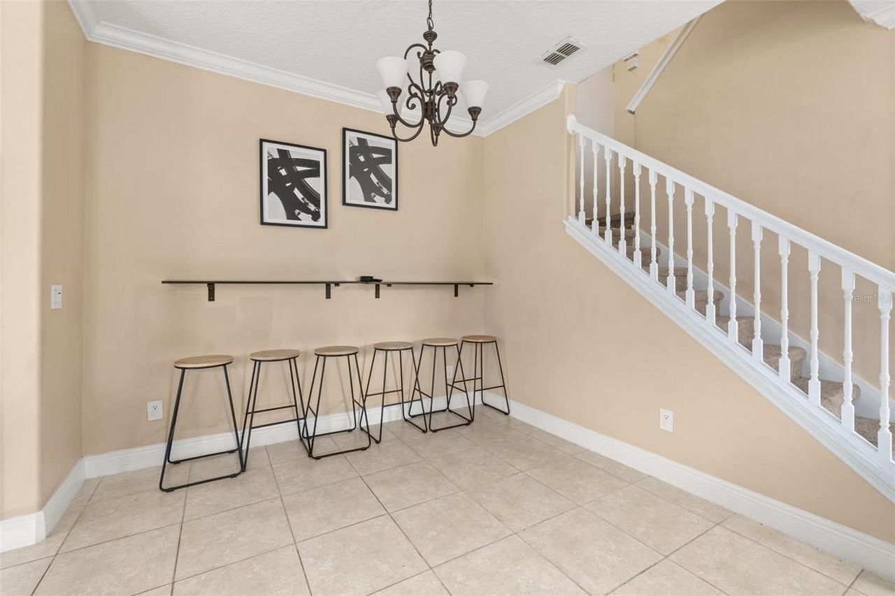 811 Assembly Ct - Photo 7 of 50