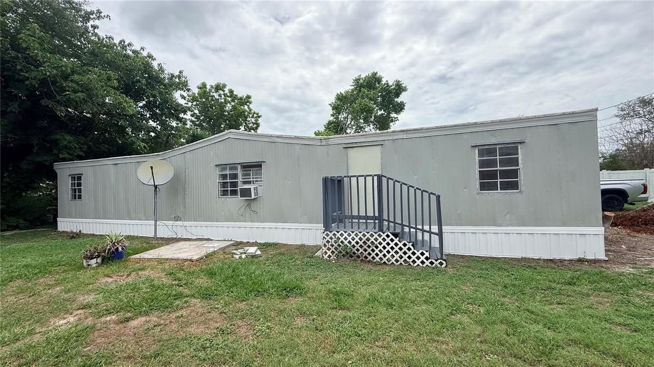 115 Whitfield St