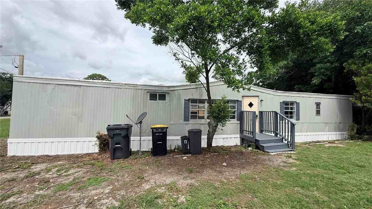 115 Whitfield St - Photo 2 of 25