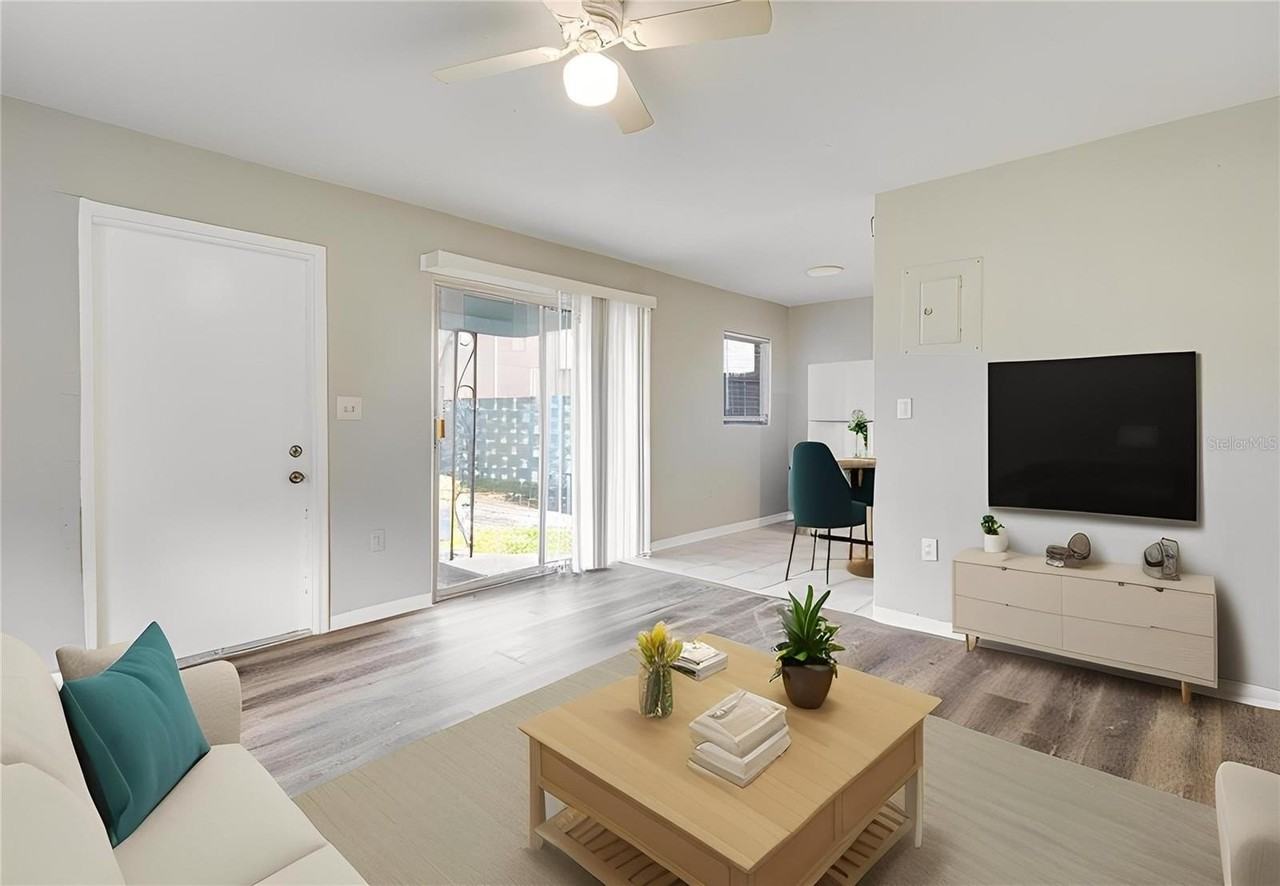 1327 W Point Dr #A - Photo 3 of 14