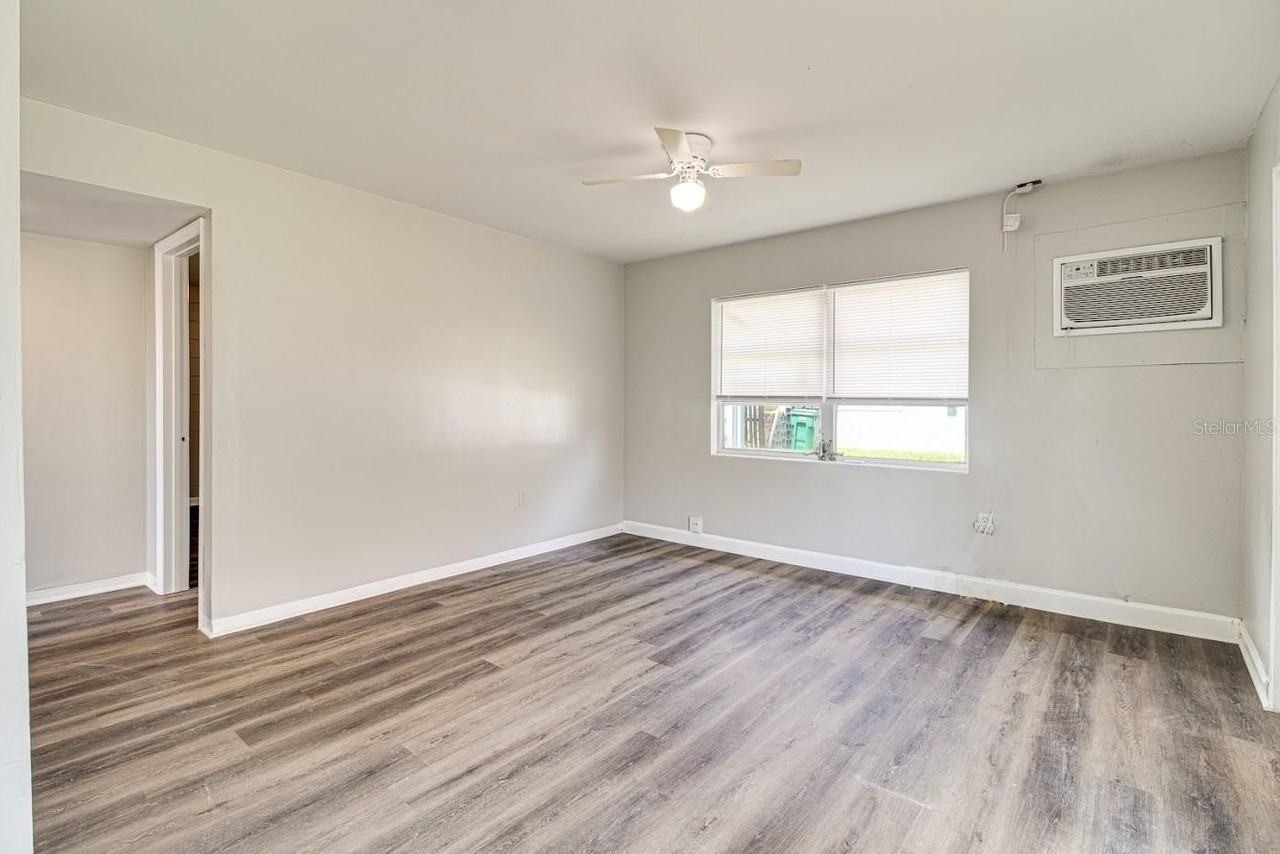 1327 W Point Dr #A - Photo 5 of 14