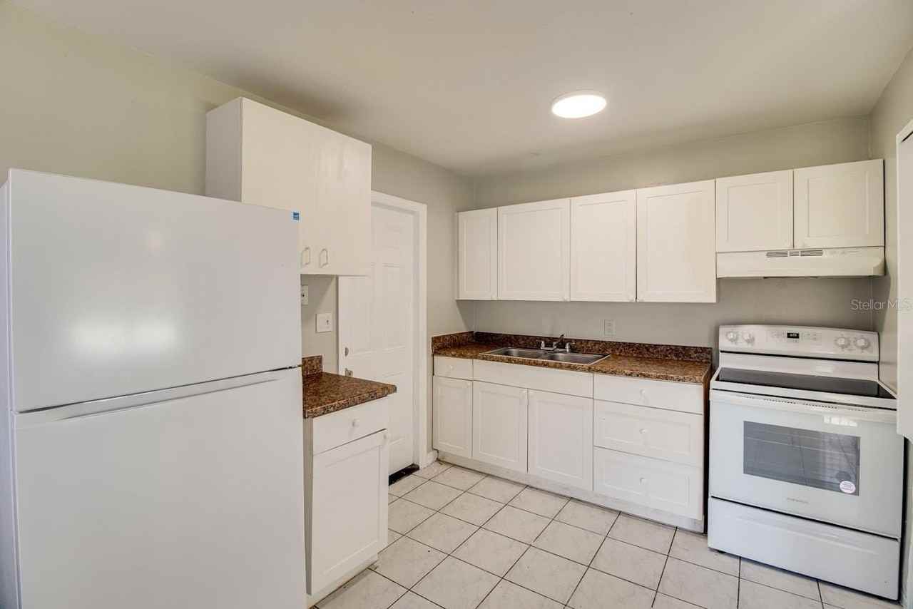 1327 W Point Dr #A - Photo 6 of 14