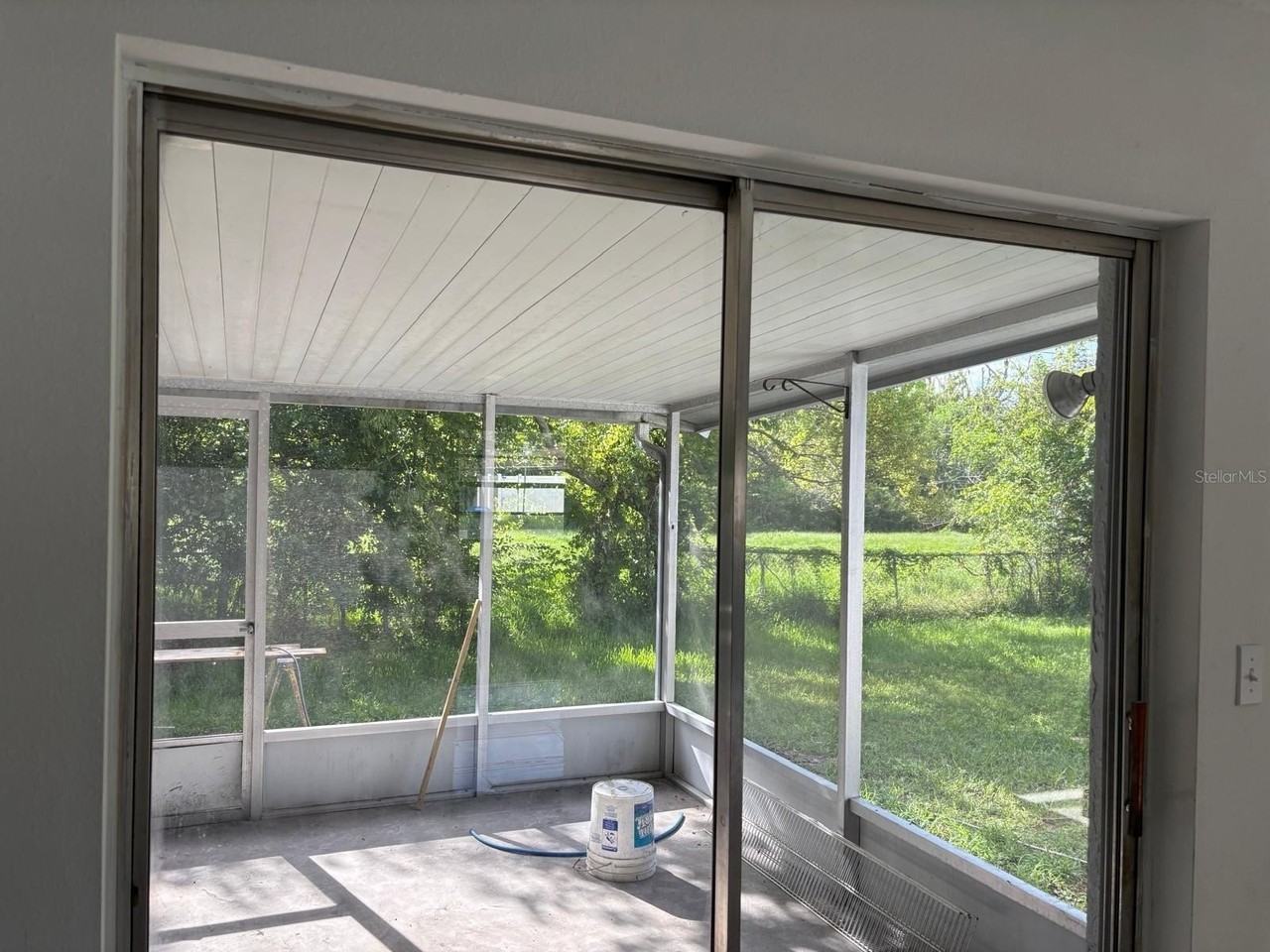 4080 Raney Rd - Photo 4 of 15