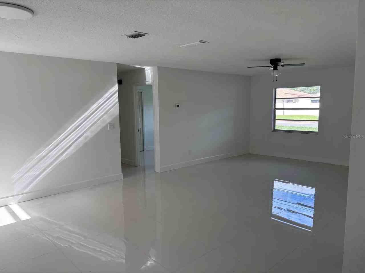4080 Raney Rd - Photo 6 of 15