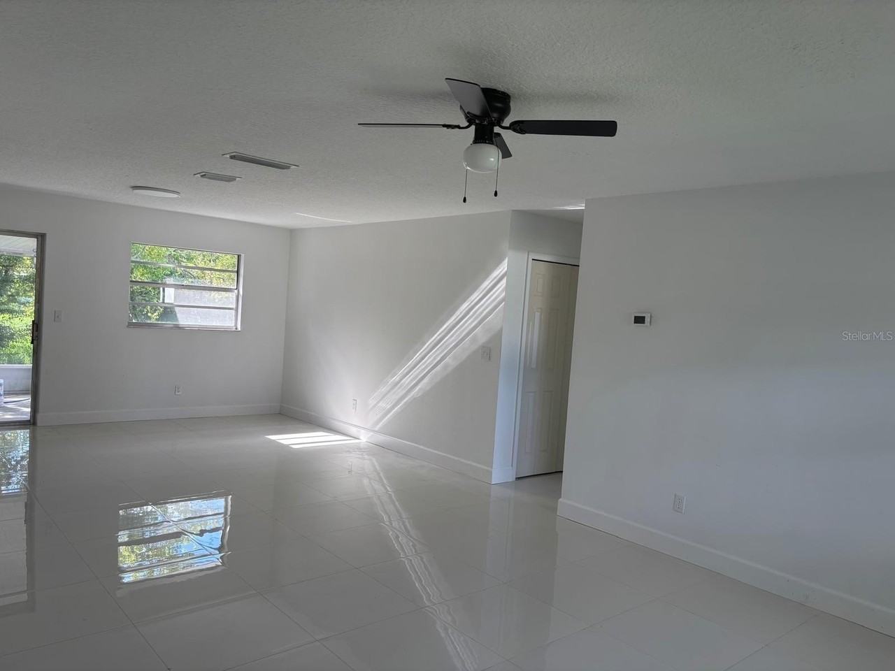 4080 Raney Rd - Photo 7 of 15