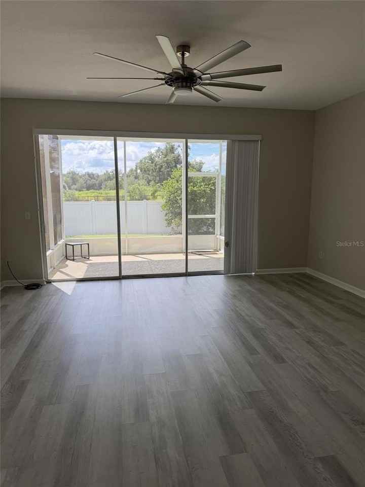 4500 Sw 52nd Cir #105 - Photo 7 of 28