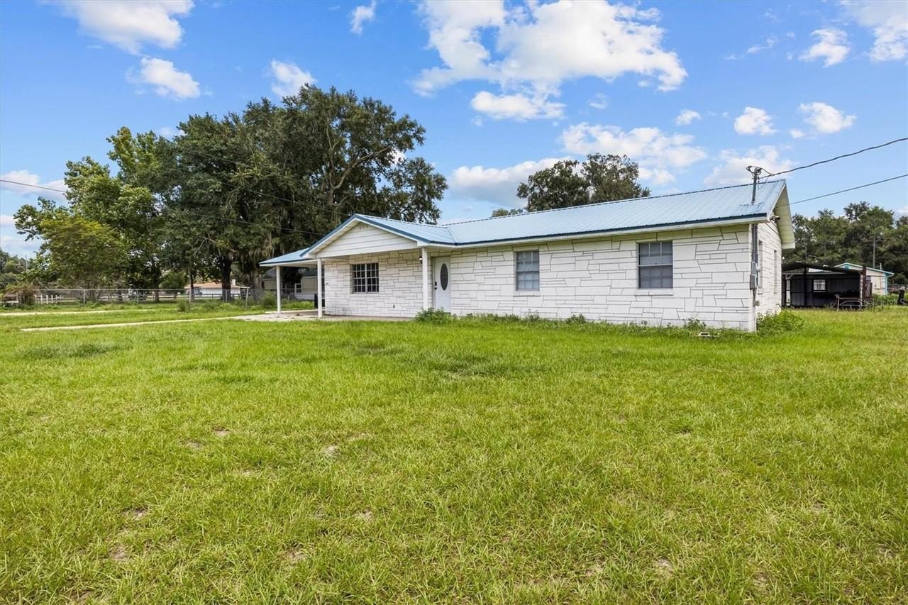 9545 N Road 33 - Photo 5 of 36