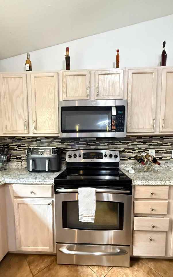 Coopers Hawk Ave - Photo 4 of 18