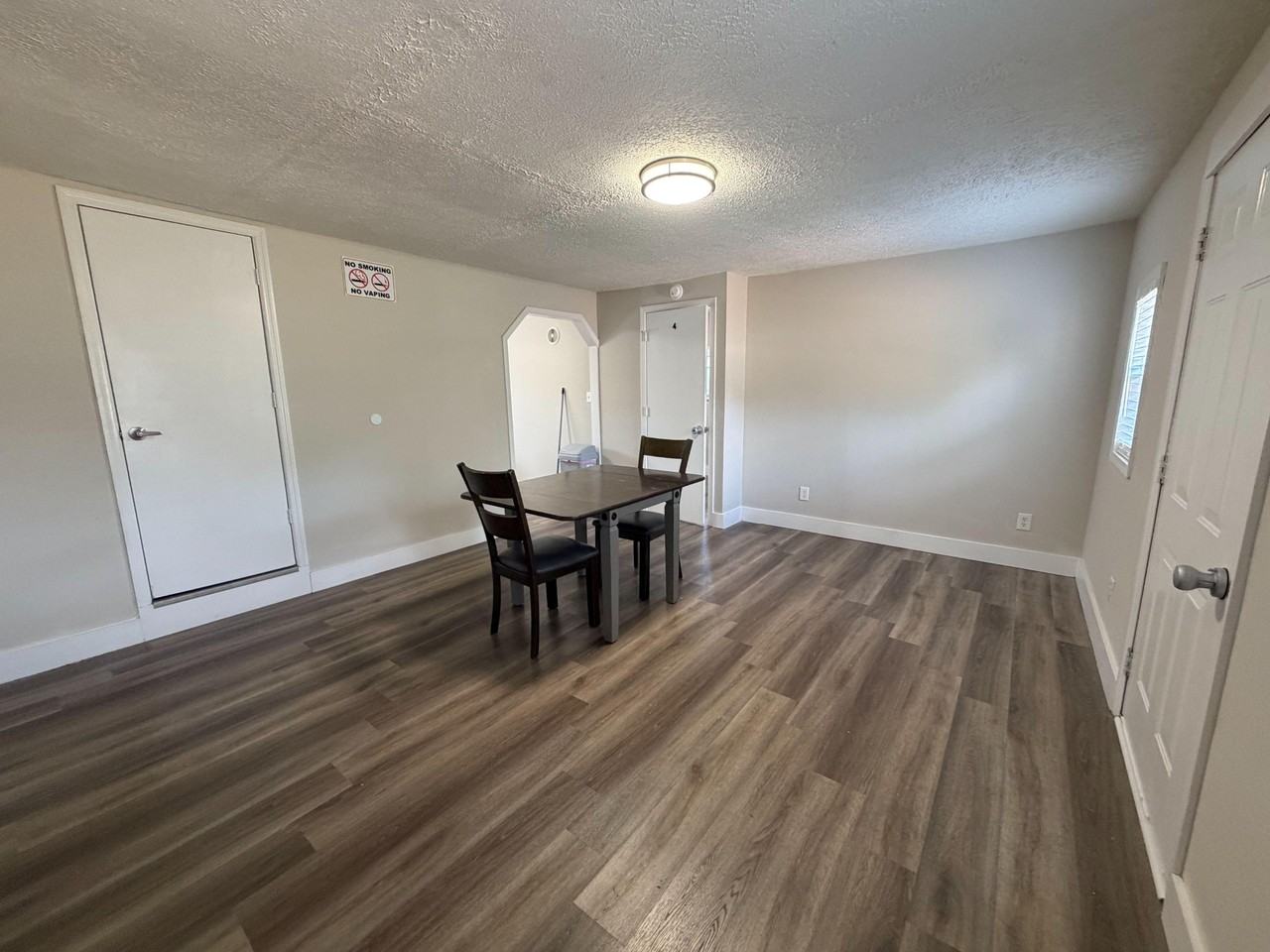 Melissa Dr - Photo 2 of 10