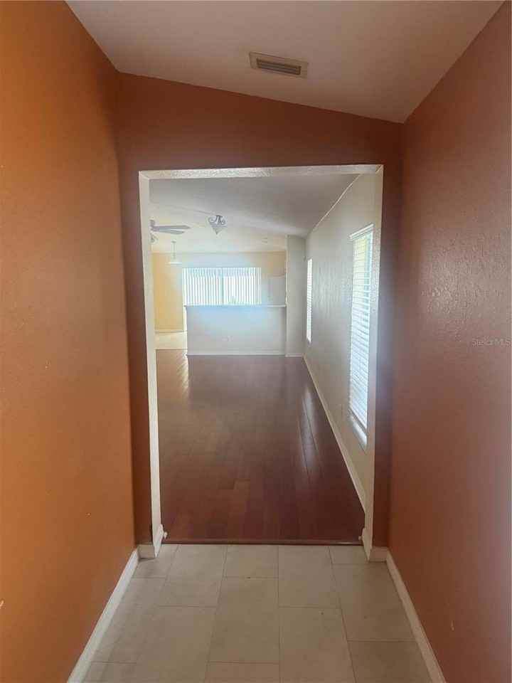 11422 Crestlake Village Dr - Photo 3 of 23