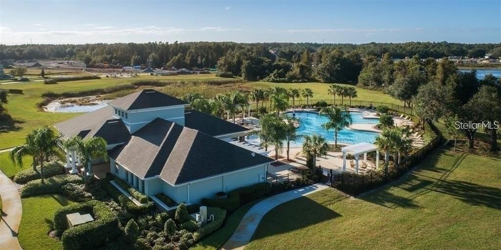 13403 Newport Shores Dr - Photo 2 of 47