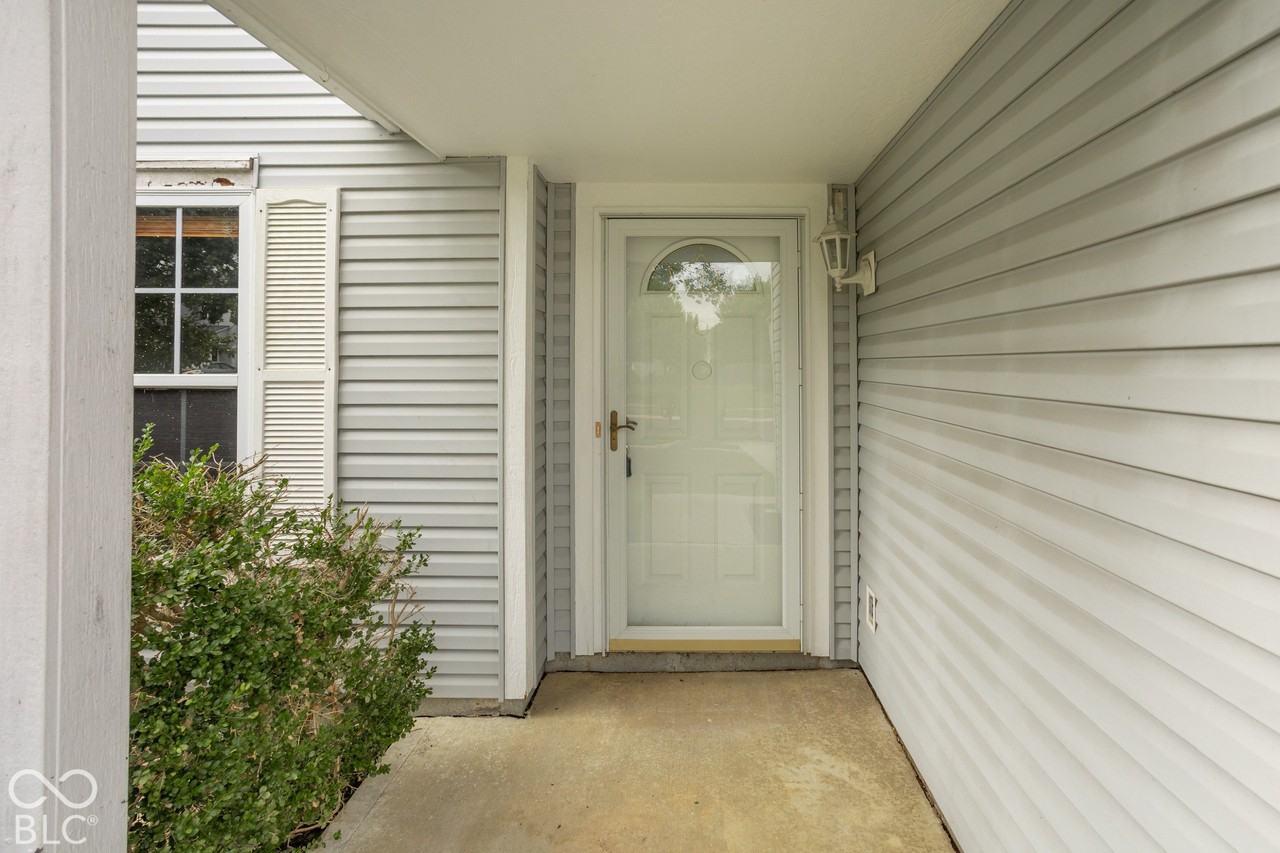 6809 W Dover Pl - Photo 3 of 35