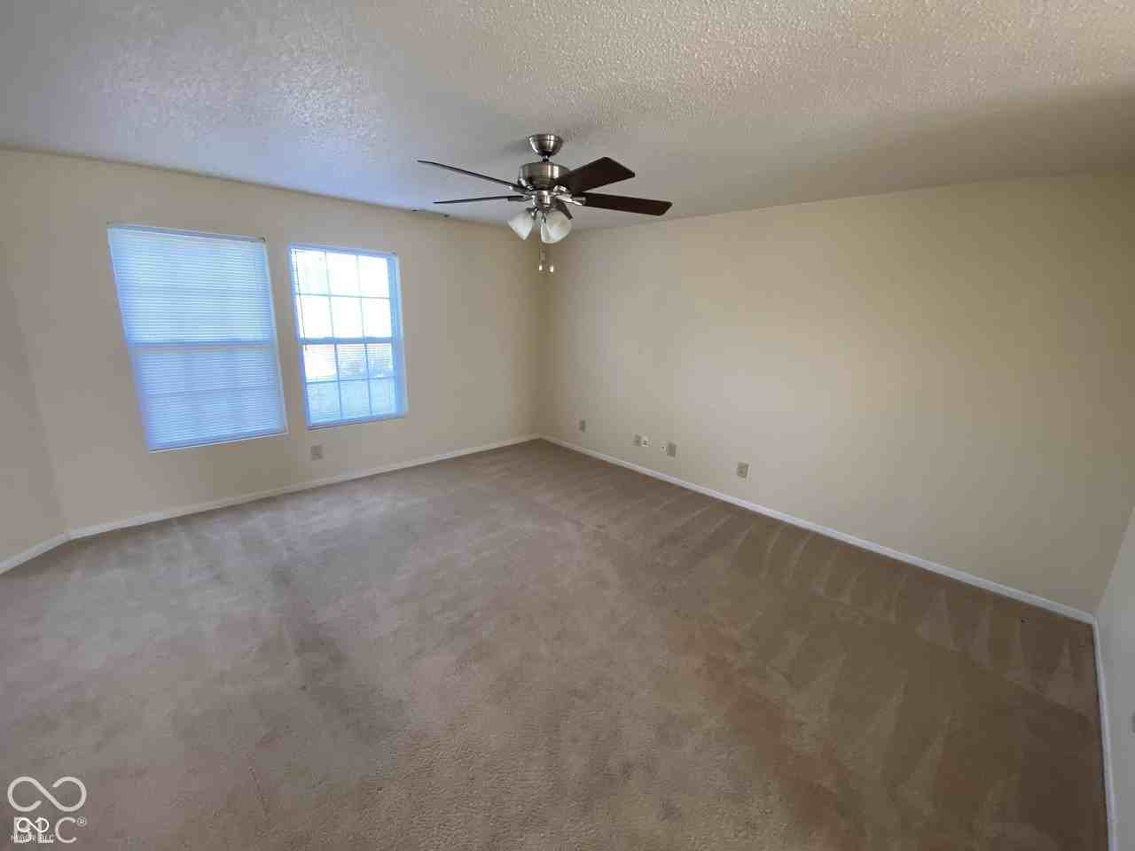 2836 Barnes Ct - Photo 3 of 19