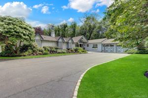featured image of 14 Horse Hill Rd