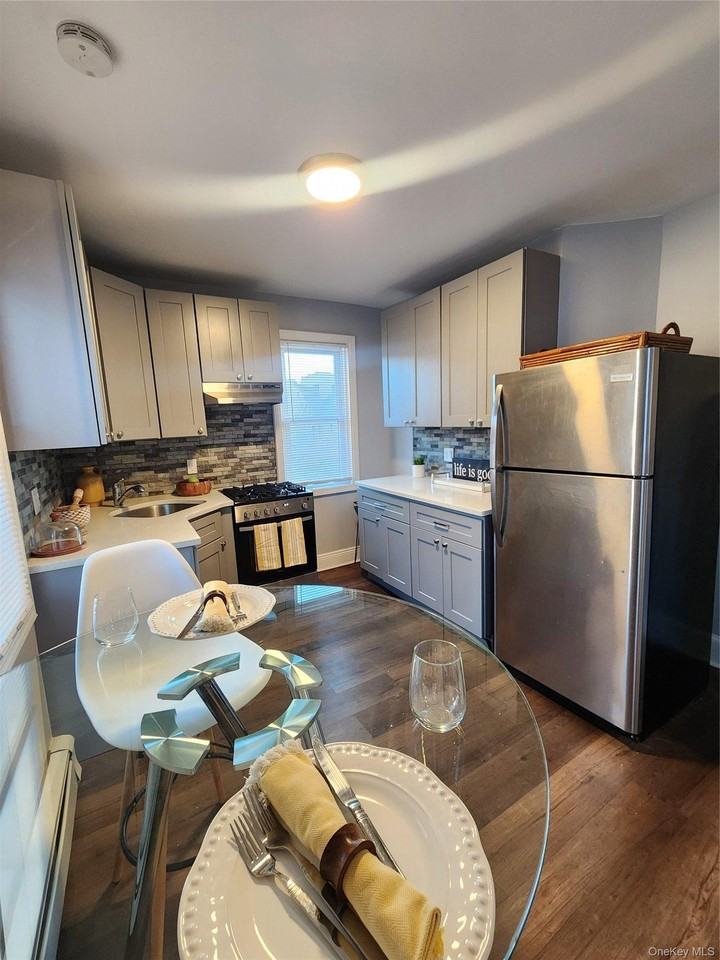 157 Cleveland Ave #B - Photo 3 of 22