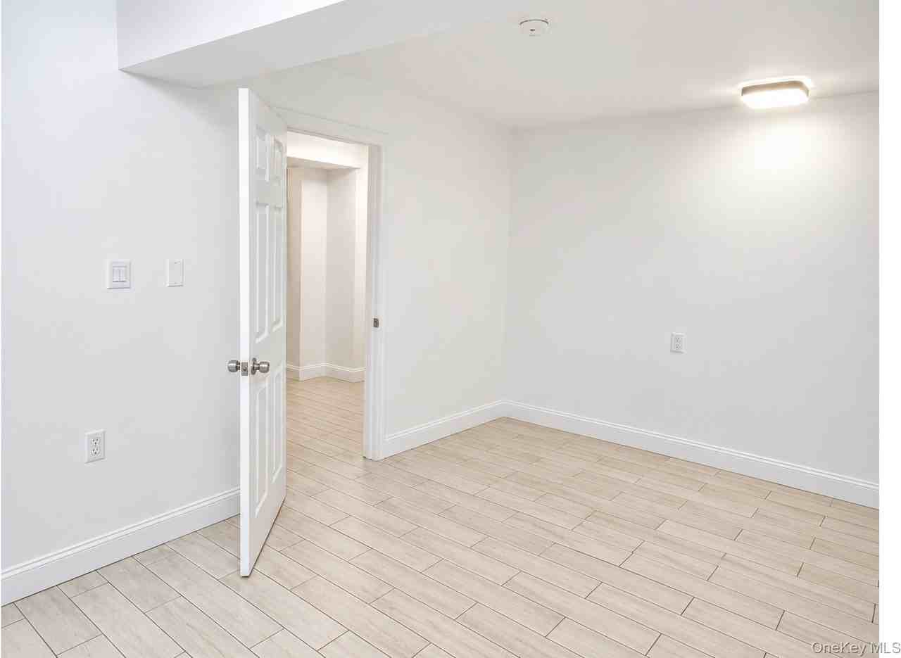 794 Fairmount Pl #1B - Photo 6 of 11