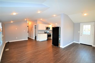 80 Depot Rd #B - Photo 1 of 1