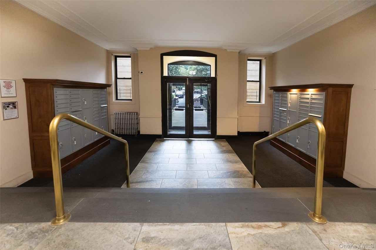 8352 Talbot St #3E - Photo 2 of 13