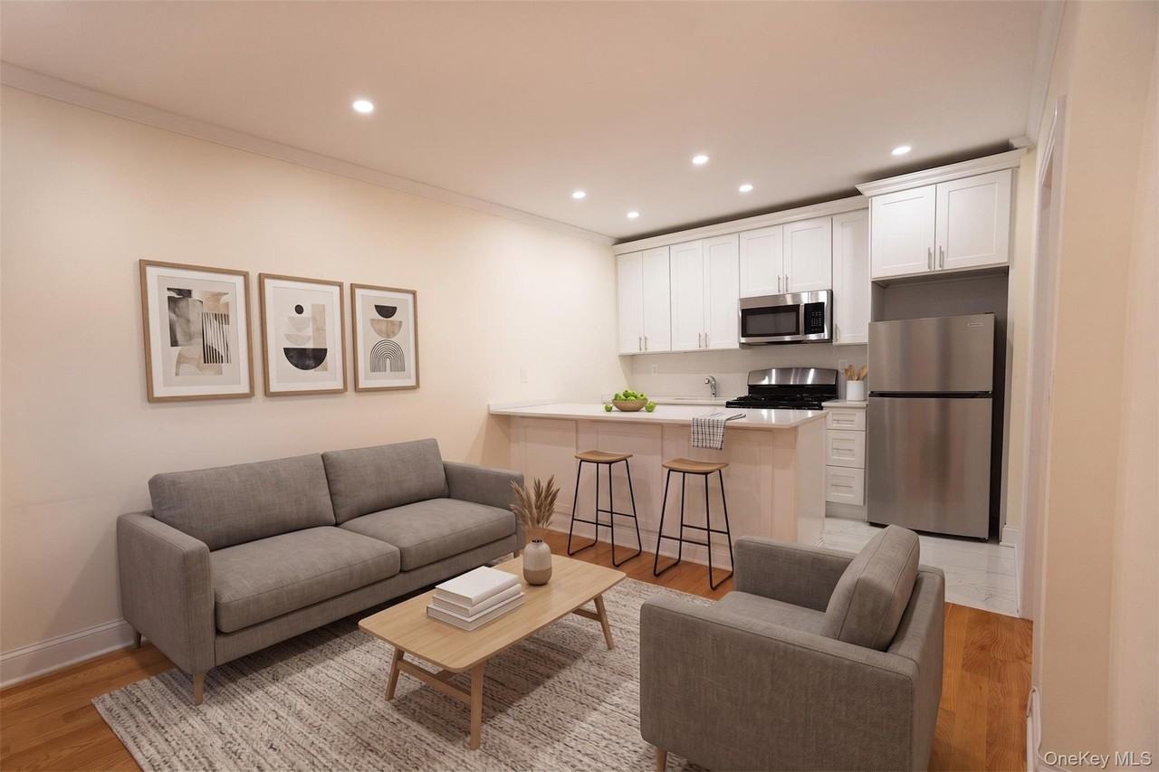 8352 Talbot St #3E - Photo 4 of 13