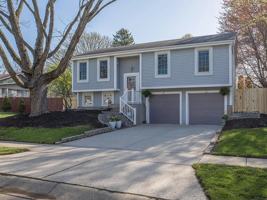 featured image of 6110 Castlebar Ln
