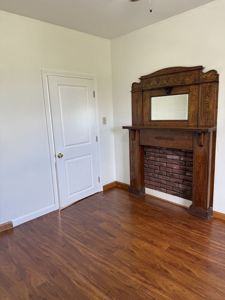 207 Middle St #3 - Photo 6 of 12