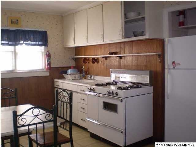 109 13th Ave #A - Photo 2 of 13