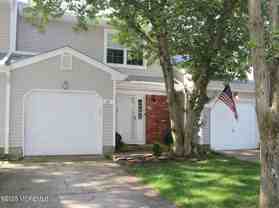 32 Redwood Dr - Photo 1 of 1