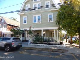 featured image of 90 Mt Hermon Way
