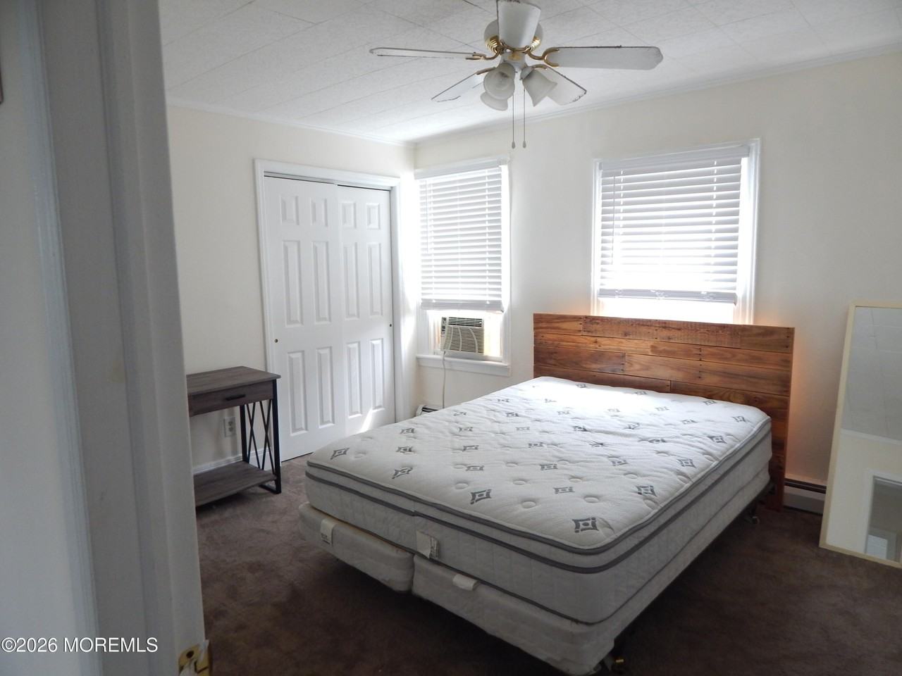 90 Mt Hermon Way - Photo 4 of 8