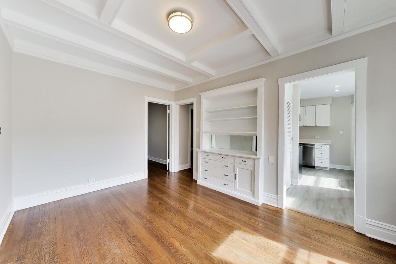 2611 Eastwood Ave #1 - Photo 6 of 23