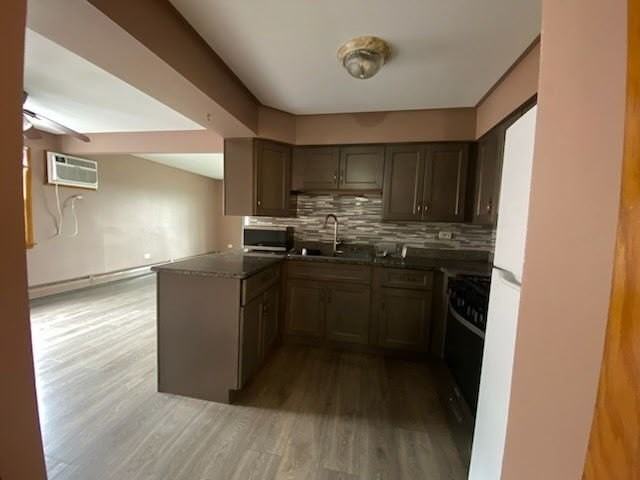 7816 W 79th Pl #2 - Photo 5 of 8