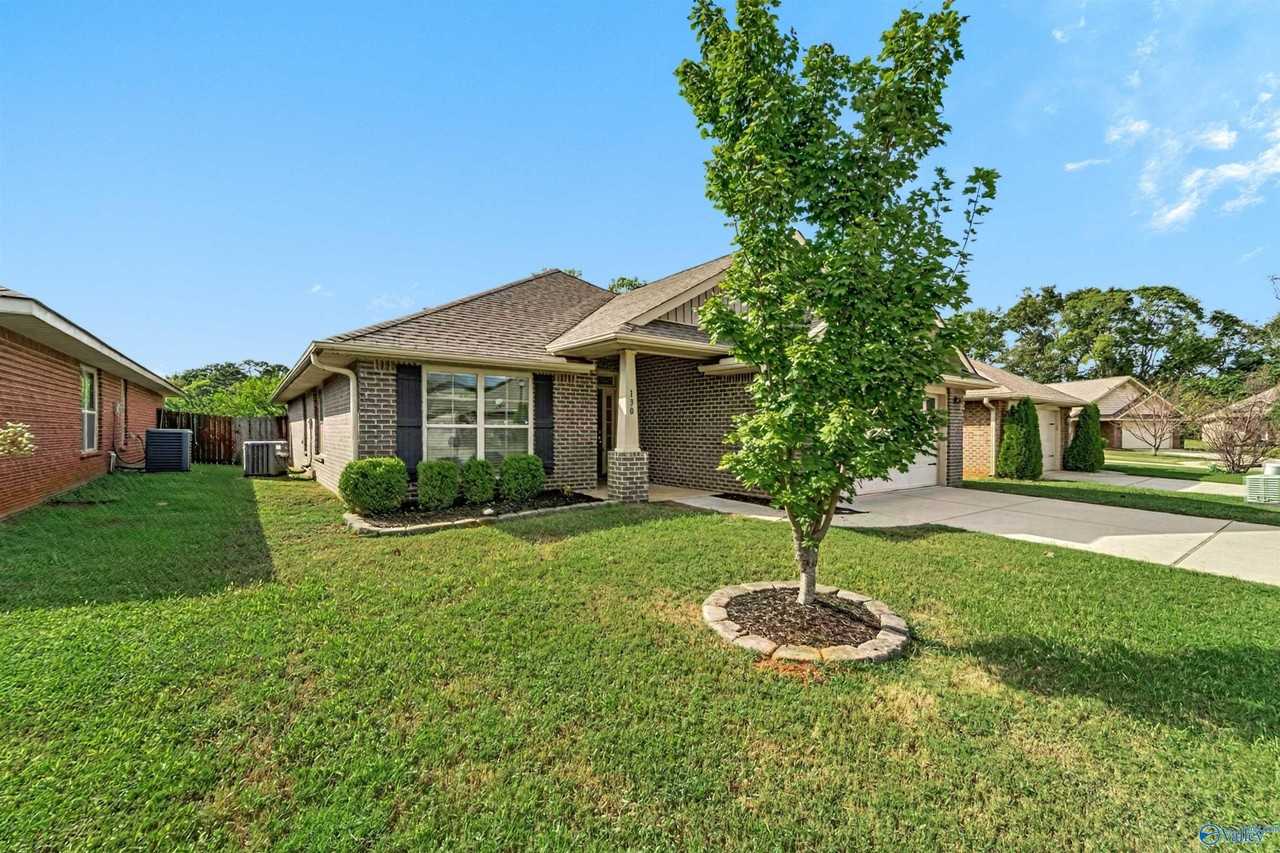 130 Tybee Dr - Photo 4 of 47