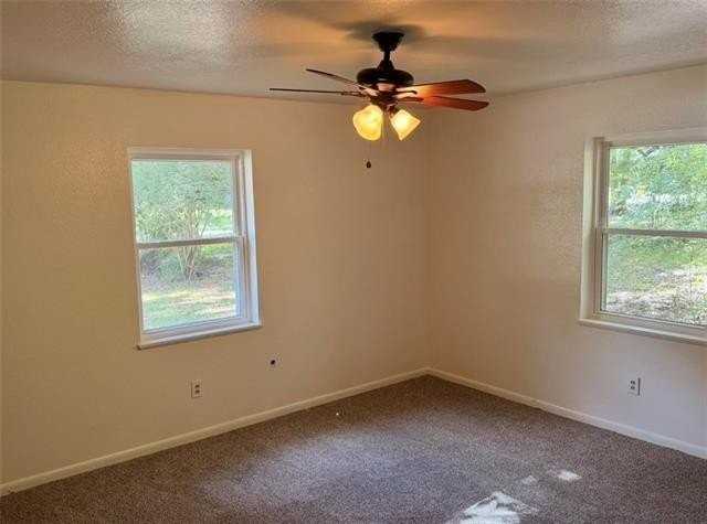 125 Sherry Dr - Photo 4 of 6