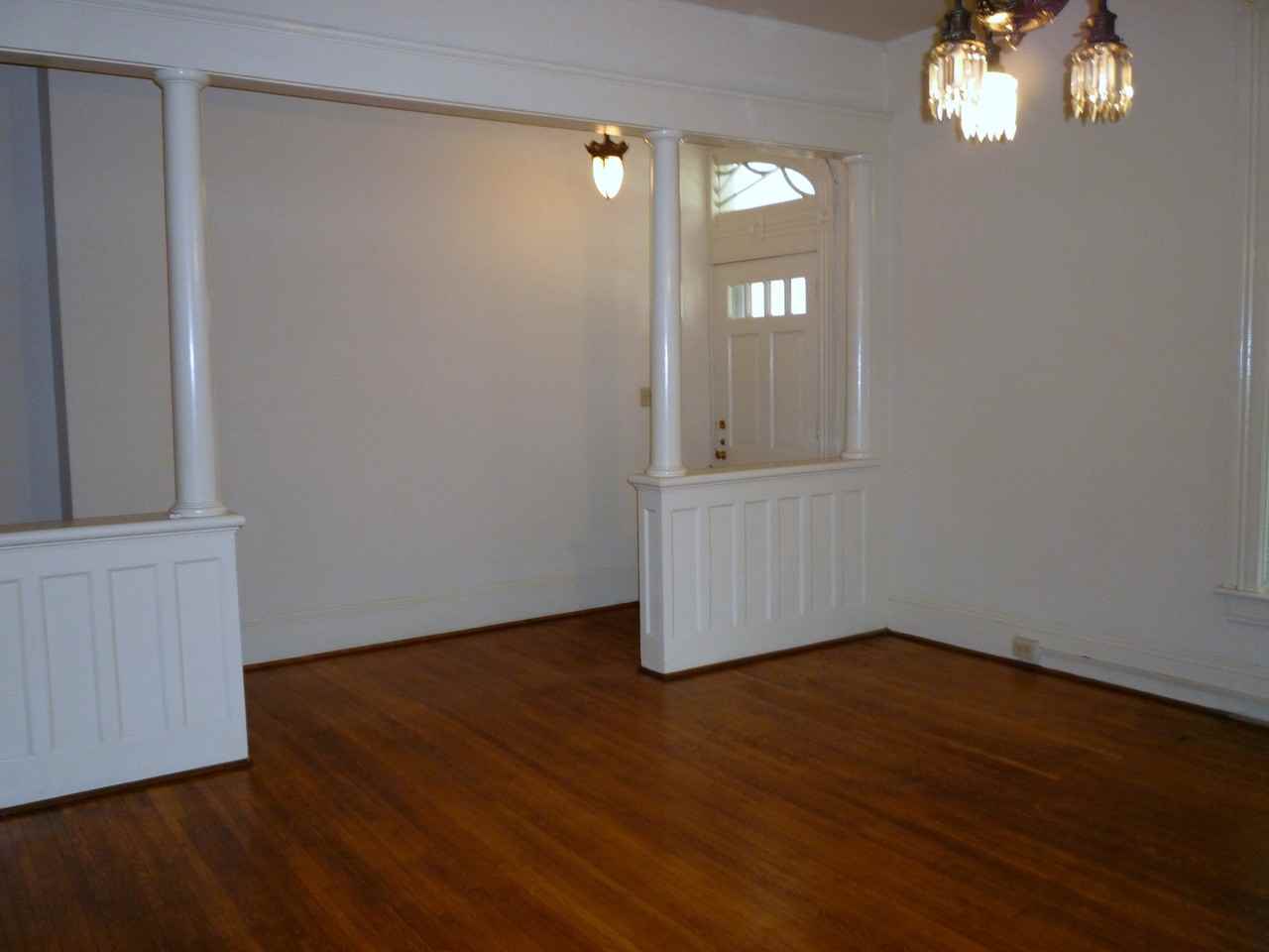 1121 Wertland Street - Photo 3 of 10