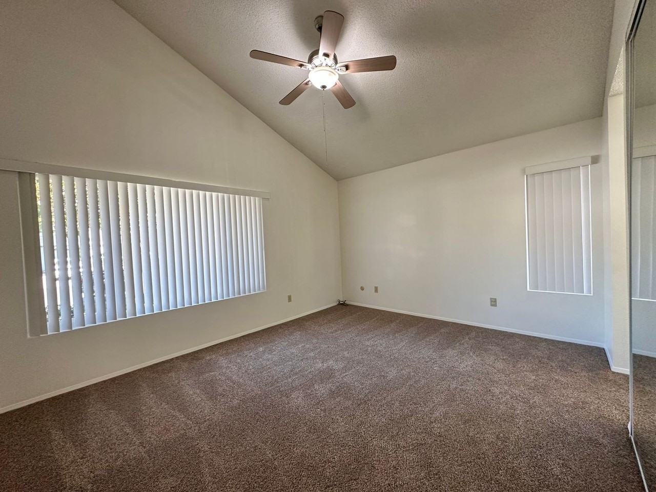 7007 Pembridge Ln - Photo 5 of 12