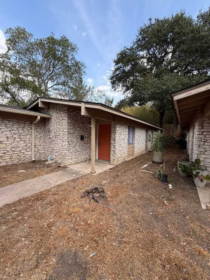 2107 Alta Vista Ave - Photo 2 of 23