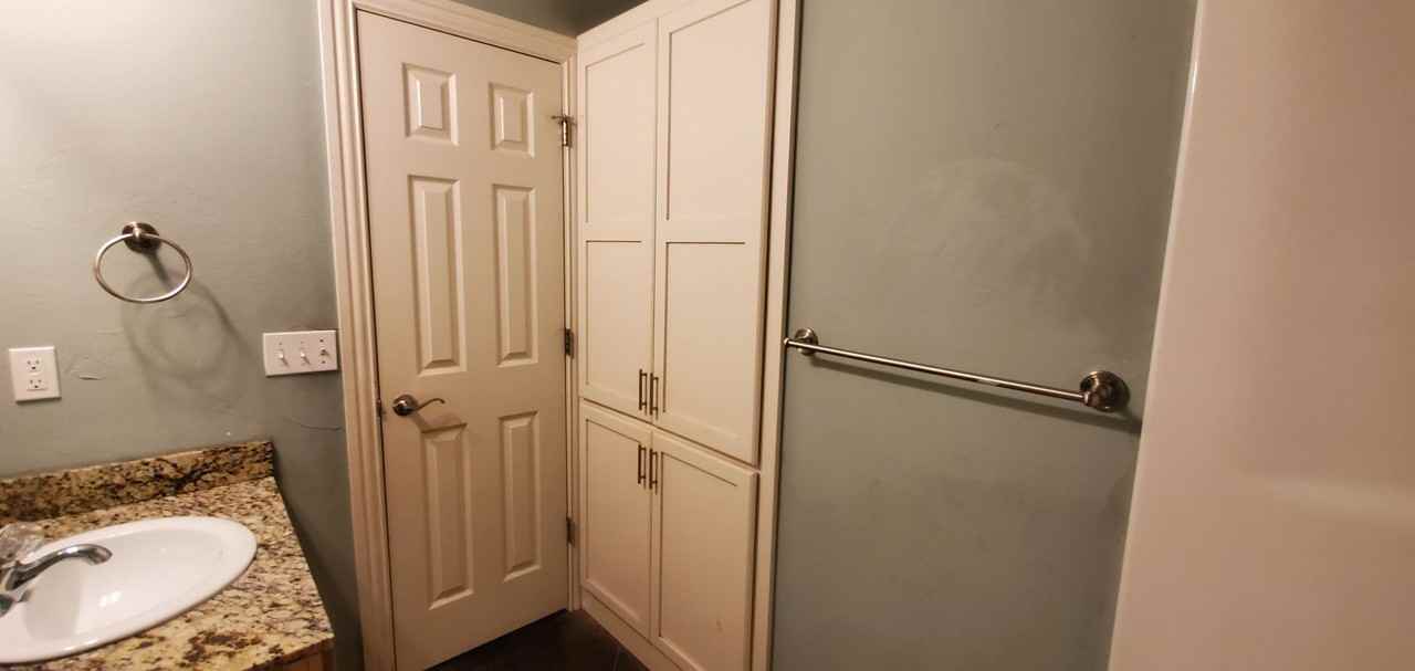 11141 Nw 5th Ter - Photo 5 of 14
